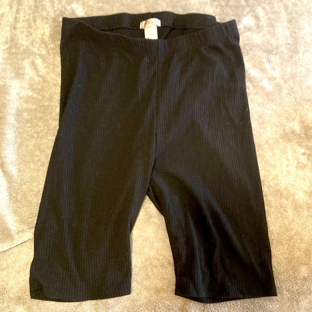 Bozzuto ribbed shorts. Black. Size S.